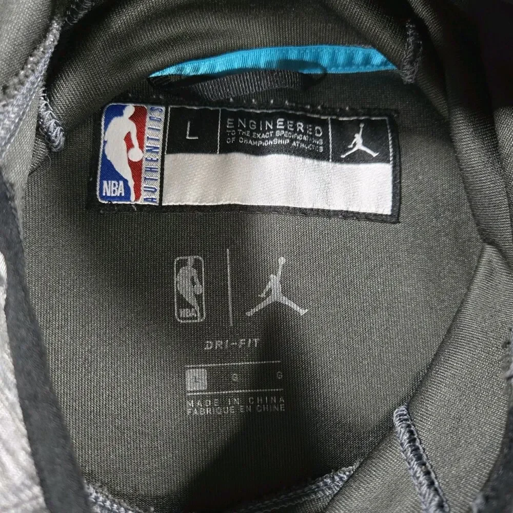 Mens Air Jordan NBA Charlotte Hornets Pullover Hoodie Large Gray